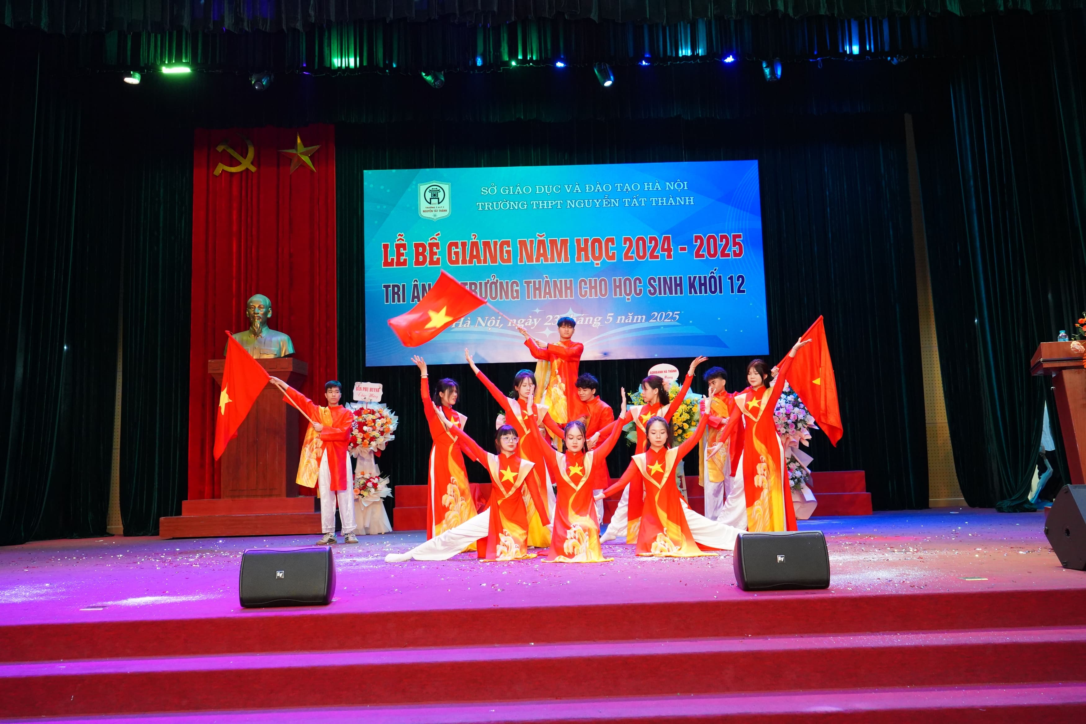 LỄ TỔNG KẾT NĂM HỌC 2024 – 2025 VÀ LỄ TRI ÂN – TRƯỞNG THÀNH DÀNH CHO HỌC SINH KHỐI 12 NIÊN KHÓA 2022 - 2025